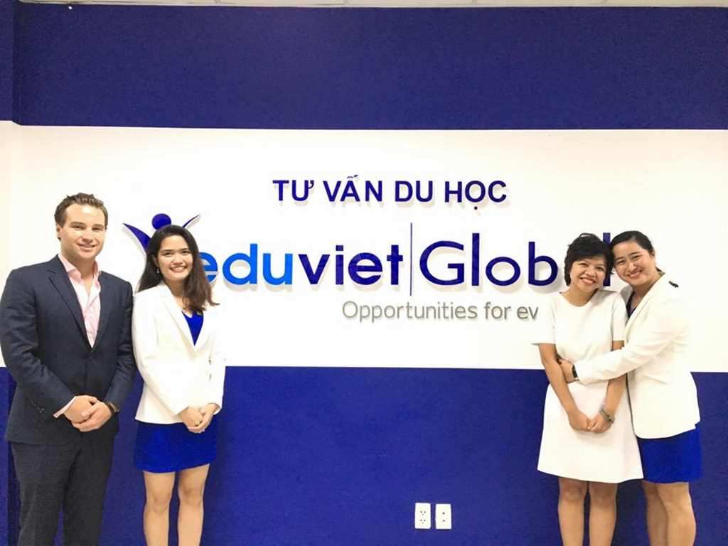 trung tâm tư vấn du học canada