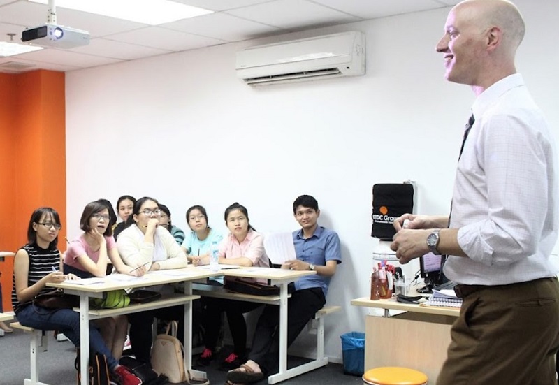 trung tâm tiếng Anh cho sinh viên TPHCM